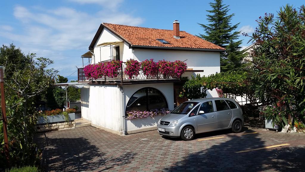 Apartmani Malinska Kültér fotó